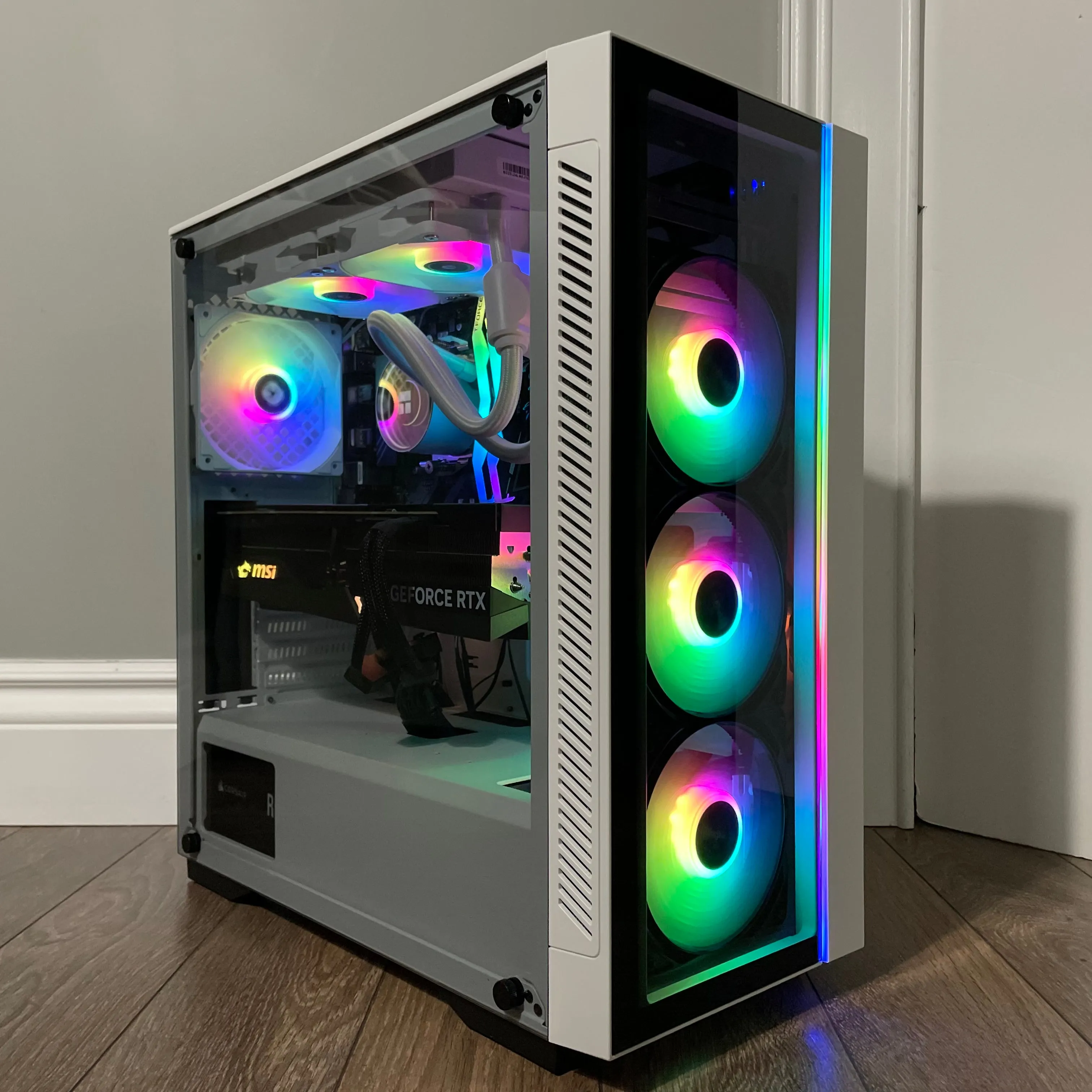 Brand New 8-Core High-End Gaming PC, Ryzen 7 7700x (Better Than i9-12900K), RTX 4090 Options, 32GB 6000mhz DDR5 Ram, 2TB NVME SSD