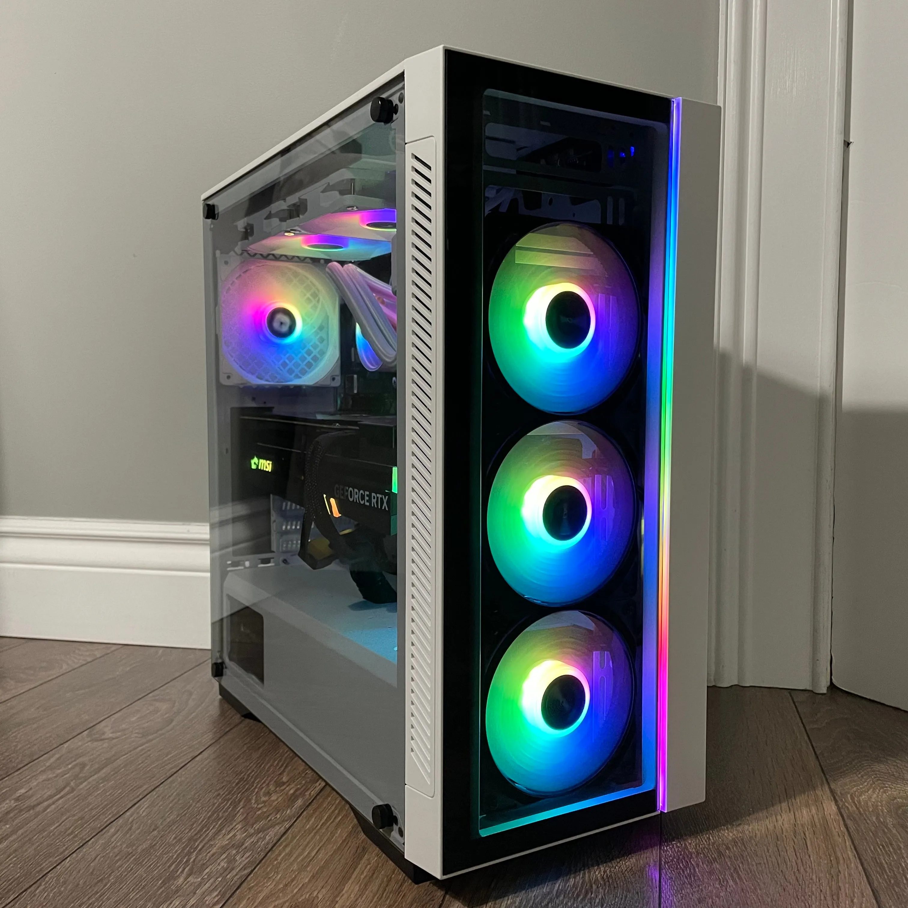 Brand New 8-Core High-End Gaming PC, Ryzen 7 7700x (Better Than i9-12900K), RTX 4090 Options, 32GB 6000mhz DDR5 Ram, 2TB NVME SSD