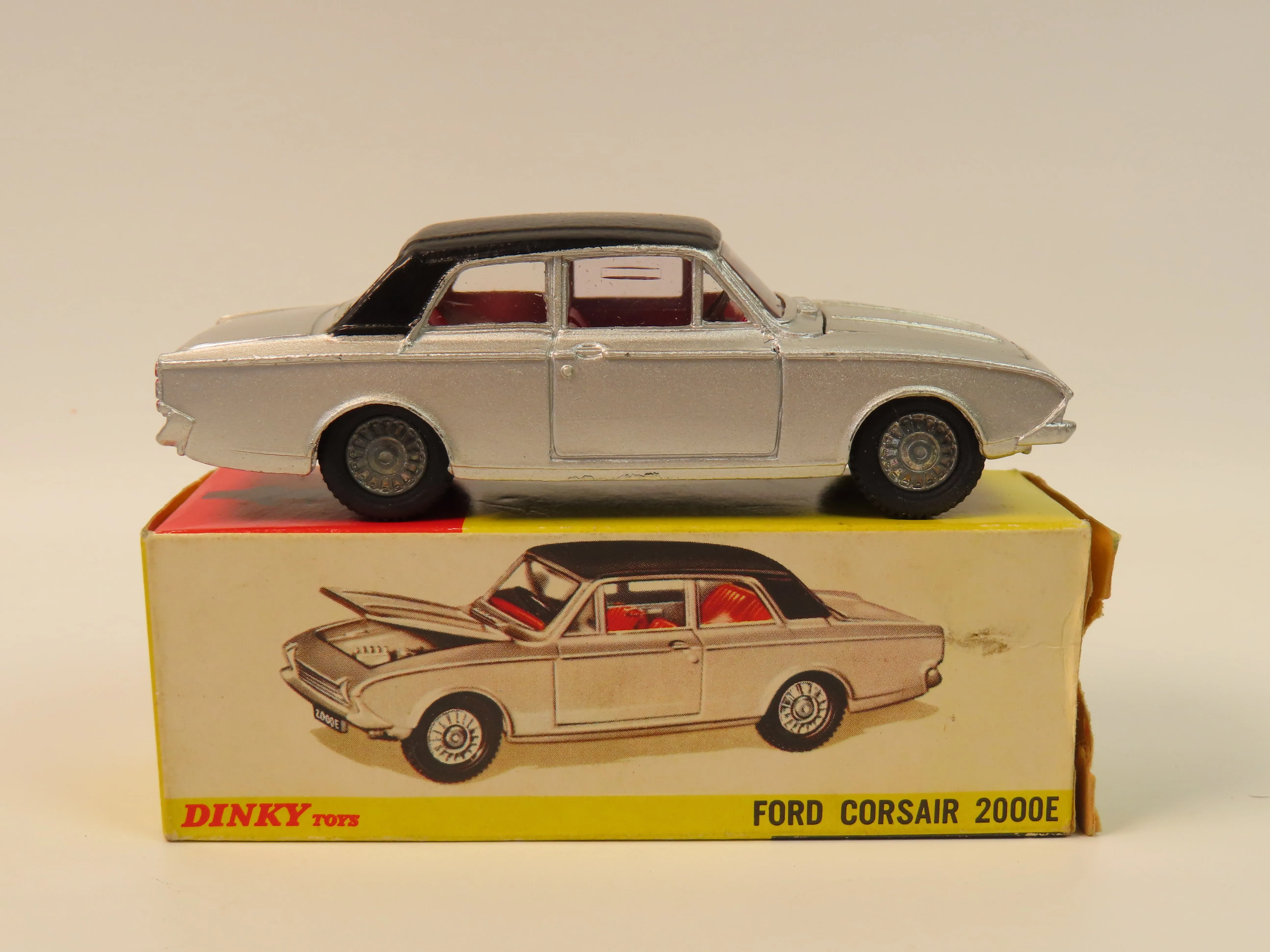 Dinky 169 Ford Corsair 2000E, Very Near Mint/Boxed!
