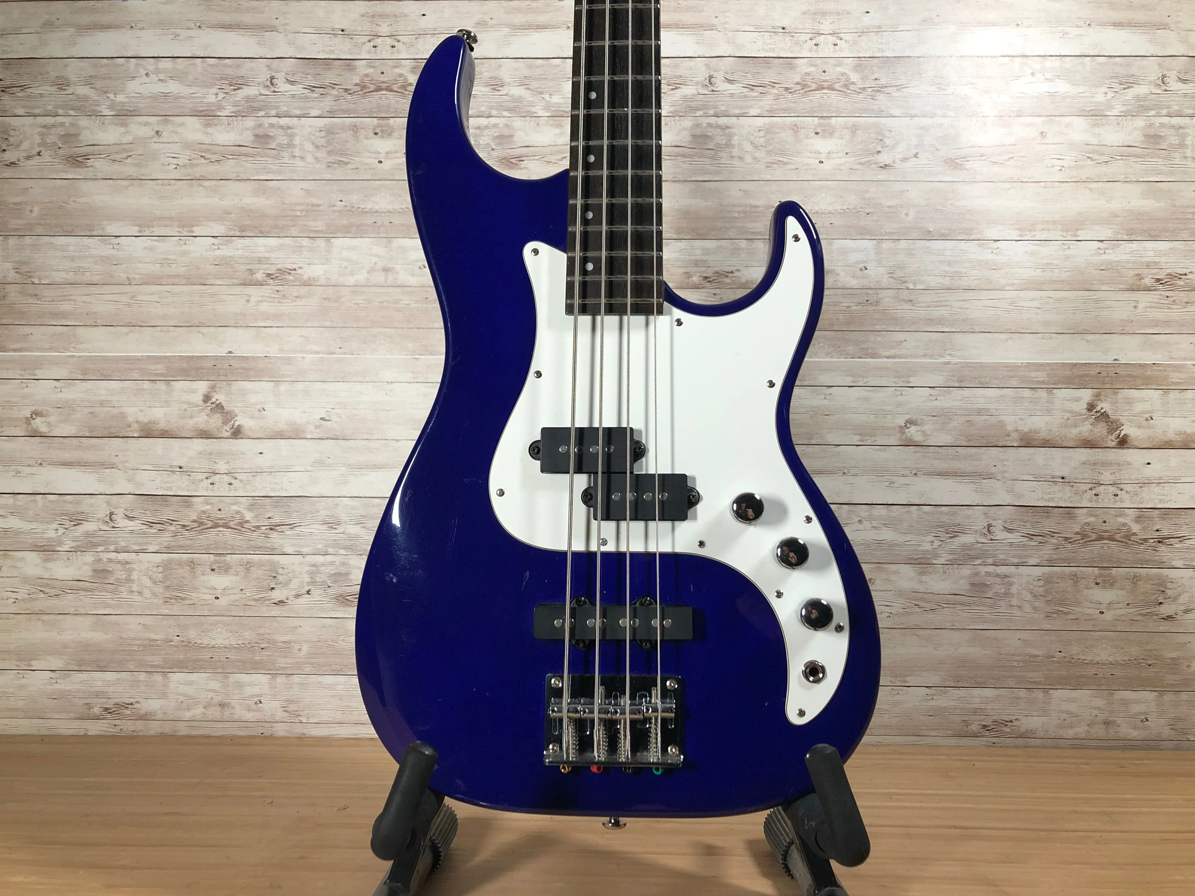 Samick Corsair P/J Bass Used