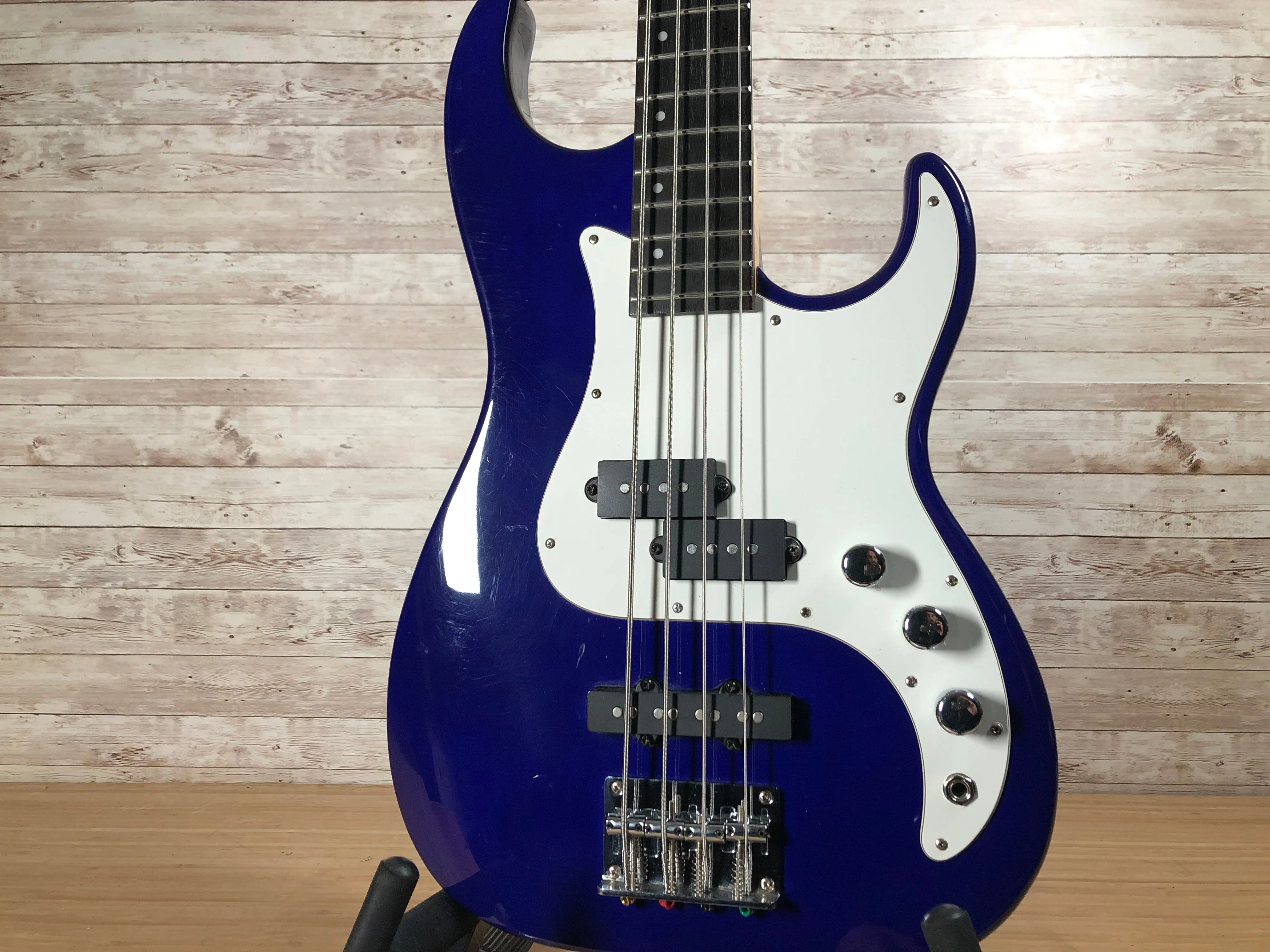 Samick Corsair P/J Bass Used